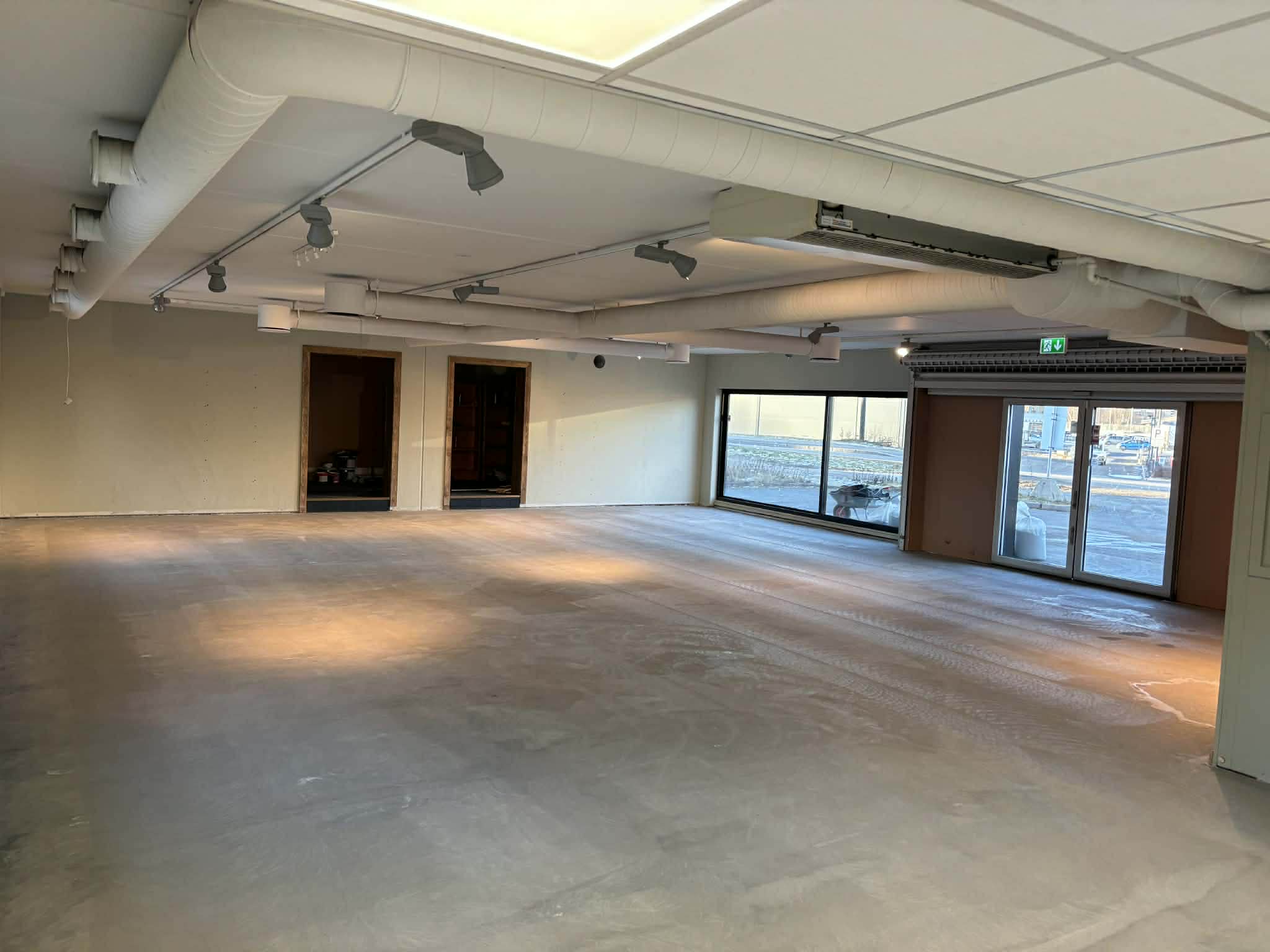 Alanya Market Lørenskog – fjerning av limrester 5